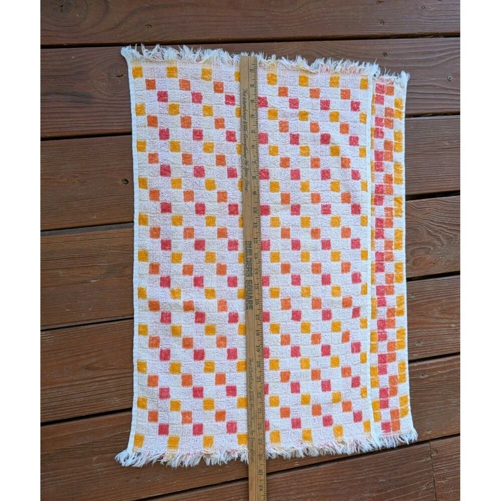 Vintage MCM 60s Hand Towels (2) Retro Red Orange Yellow Kitchen Bathroom 26x15.5